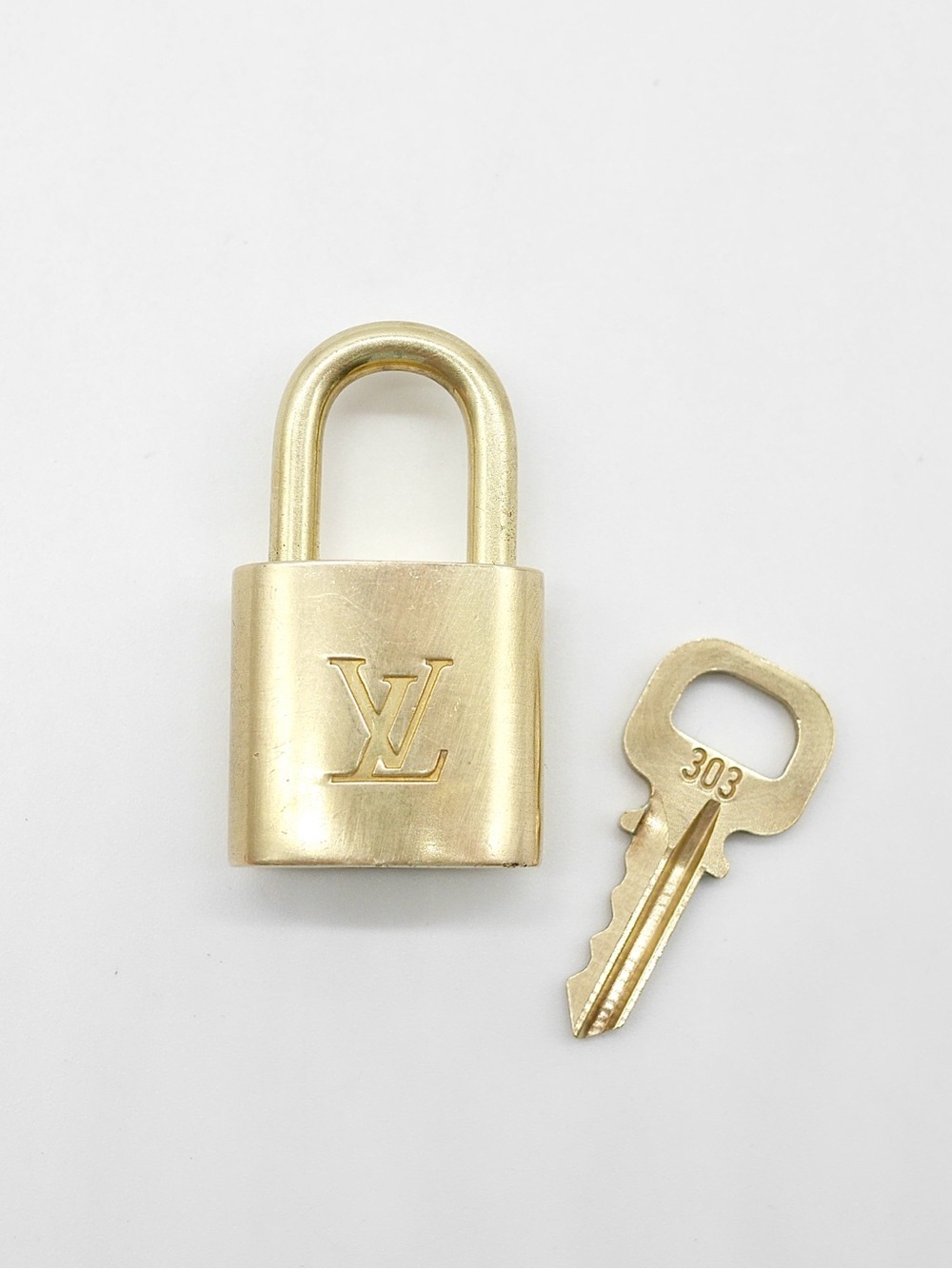 🍓LV Lock and Key #303